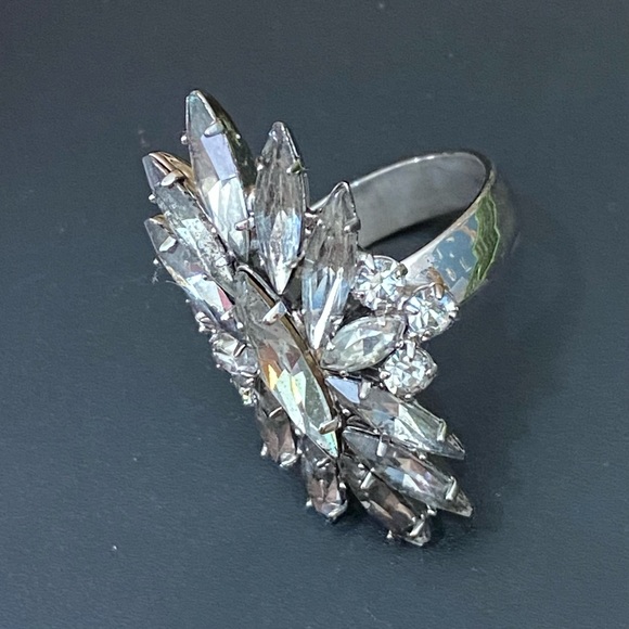 NAPIER Silver-tone Starburst Adjustable Statement Ring Size 7 - Picture 10 of 14